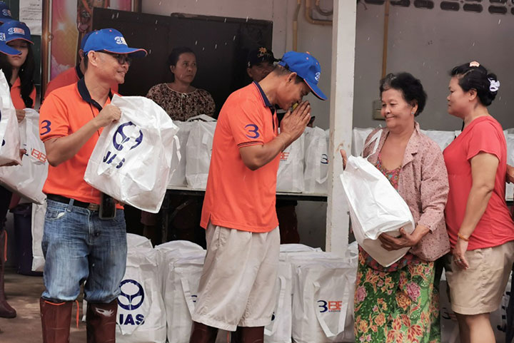 กลุ่มบริษัทจัสมิน ร่วมใจช่วยเหลือผู้ประสบอุทกภัย ในพื้นที่ จังหวัดร้อยเอ็ด